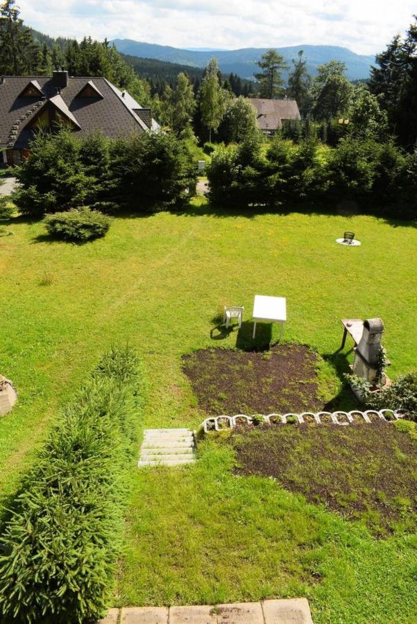 Apartmany Kubova Huť エクステリア 写真