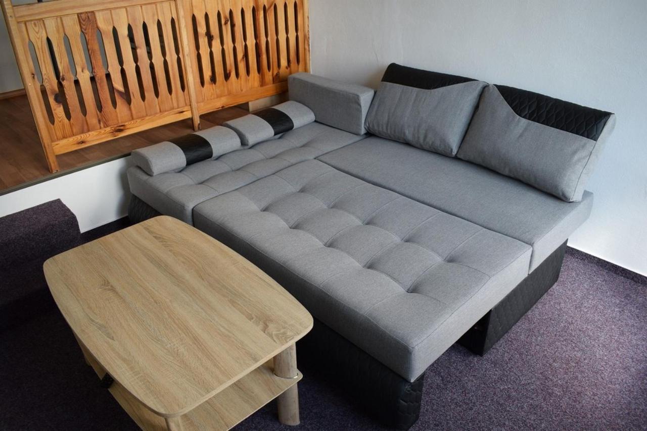 Apartmany Kubova Huť エクステリア 写真